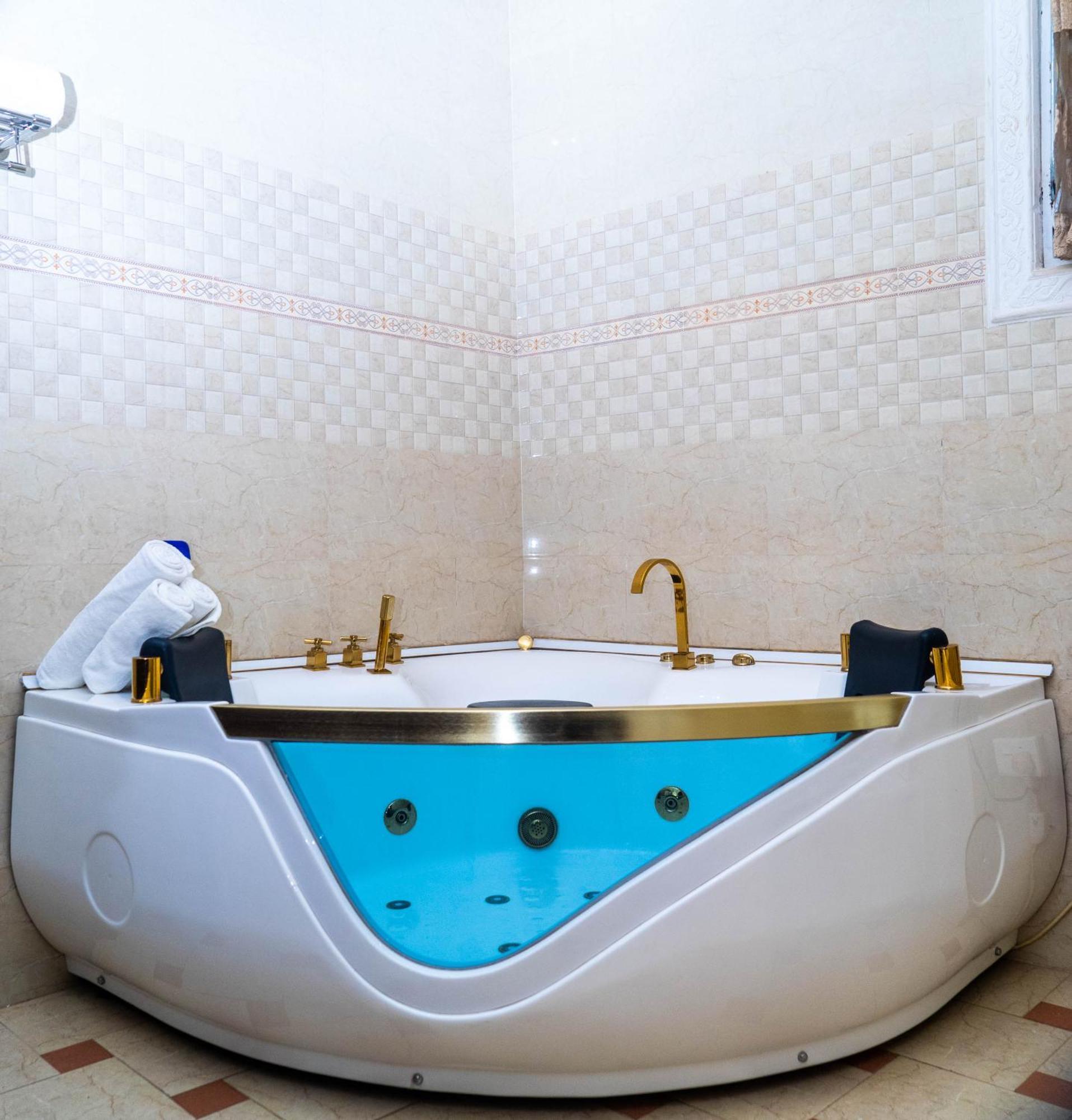 Grand Casamora Hotel Ogbodjo Экстерьер фото