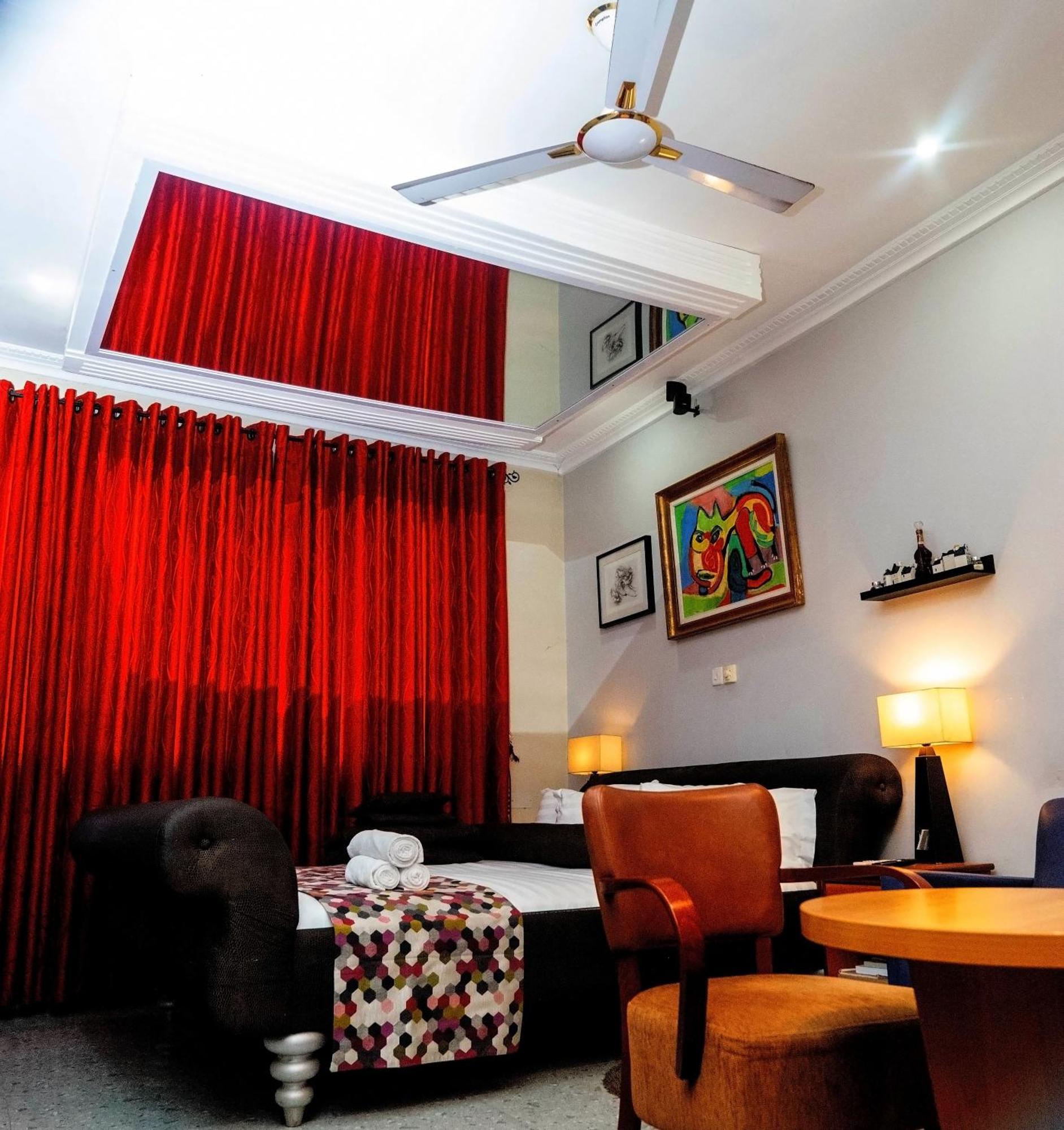 Grand Casamora Hotel Ogbodjo Экстерьер фото